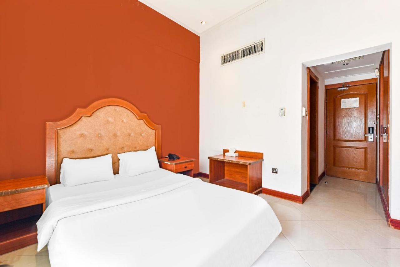 Oyo 118 Revira Hotel Manama Exteriör bild
